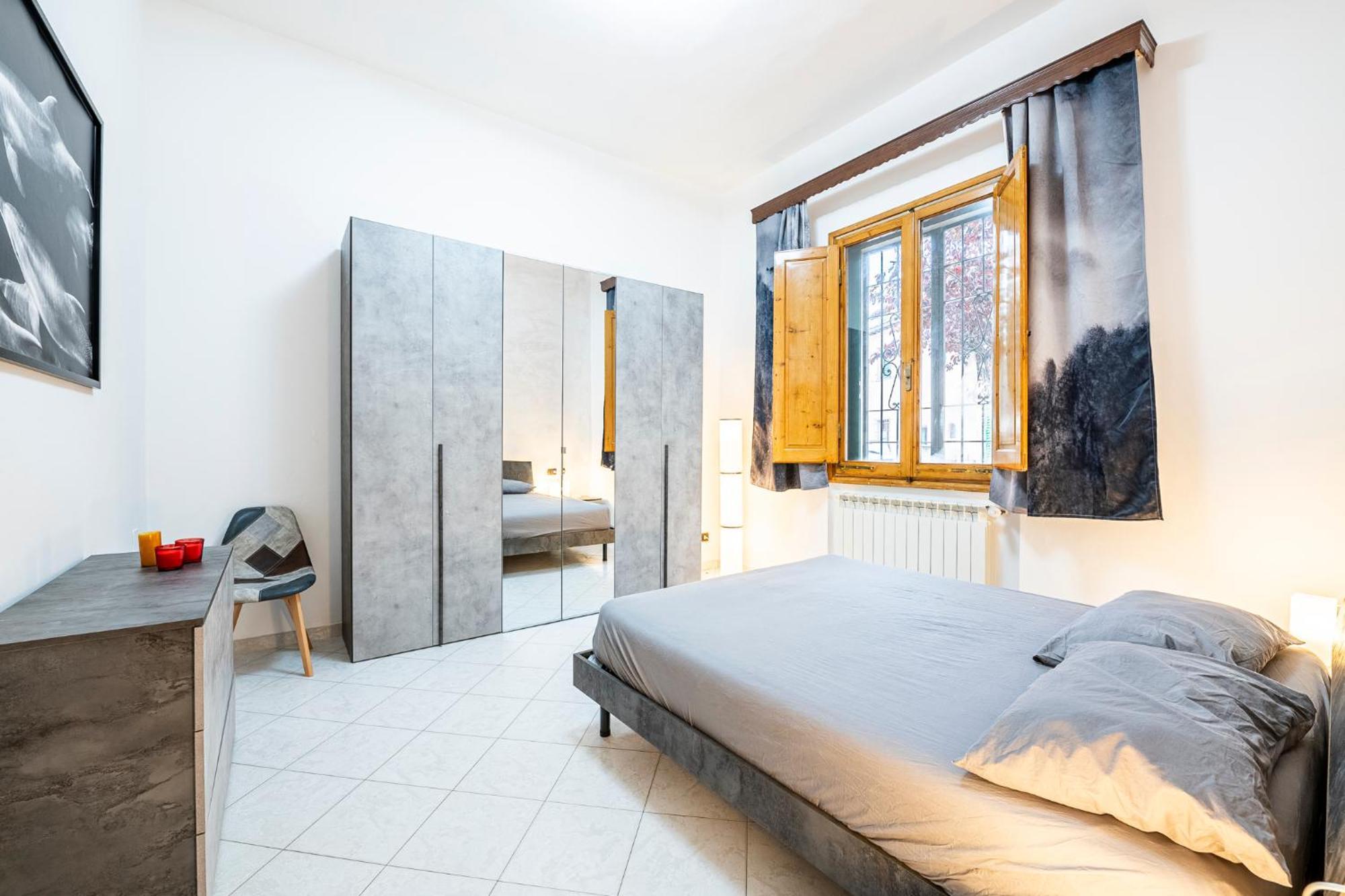 Camera 'Dolphin' - Eleganza E Tranquillita Hotel Firenze Eksteriør billede